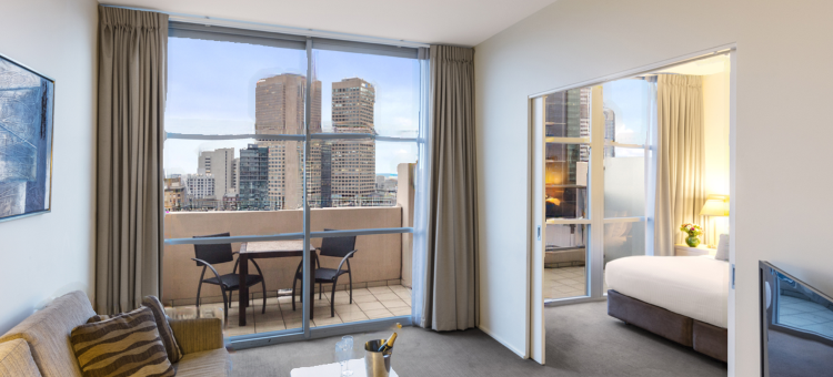 墨尔本龙思戴尔街盛橡套房酒店(Oaks Melbourne on Lonsdale Suites)图片