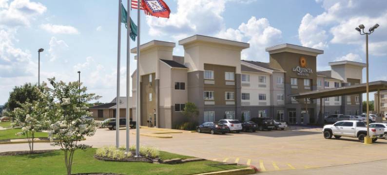费耶特维尔拉昆塔温德姆套房酒店(La Quinta Inn & Suites by Wyndham Fayetteville)图片