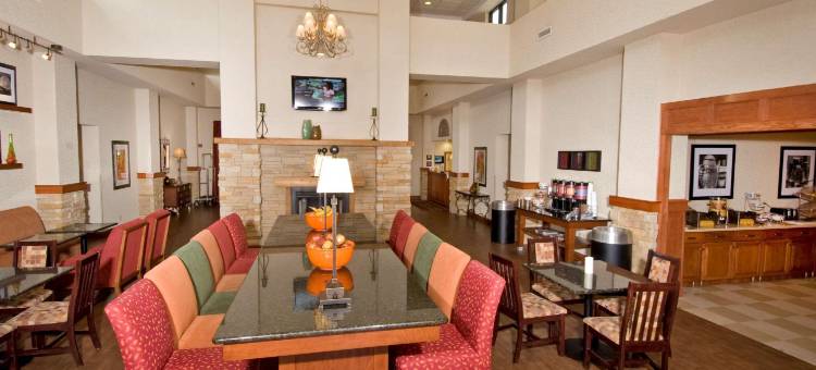 斯普林菲尔德欢朋套房酒店(Hampton Inn & Suites Springfield)图片