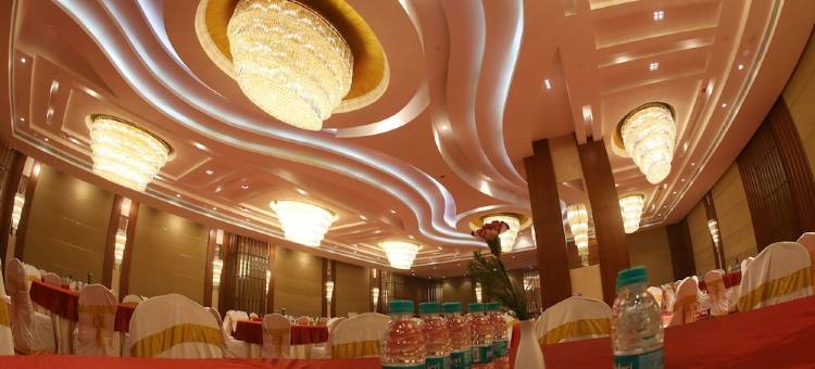 钦奈瑞加纳塔中央RS奥马尔酒店(Regenta Central RS Chennai OMR Sipcot)图片