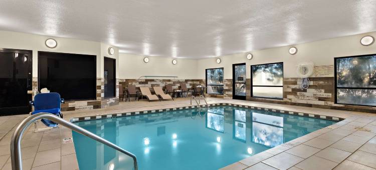 拉斯克鲁塞斯综合康福特套房套房(Comfort Suites University)图片