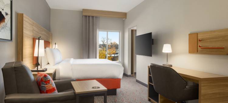 Candlewood Suites 迪尔帕克(Candlewood Suites Deer Park)图片
