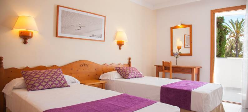 蔚蓝花园因图罗酒店(Inturotel Azul Garden)图片