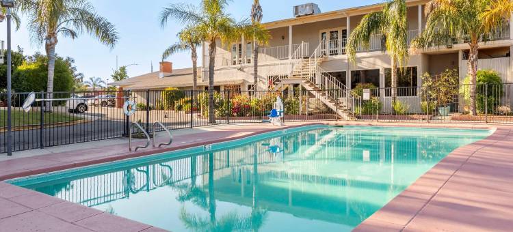 山丘小屋贝斯特韦斯特优质酒店(Best Western Plus Hill House)图片