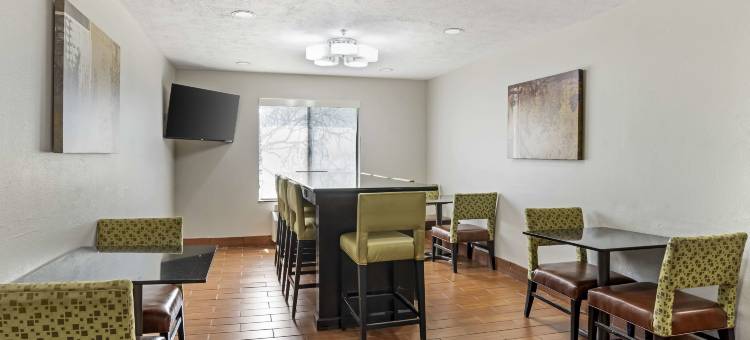 坎通贝斯特韦斯特酒店(Best Western Canton Inn)图片