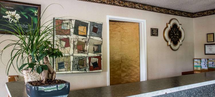 波波伊克诺旅馆(Econo Lodge)图片