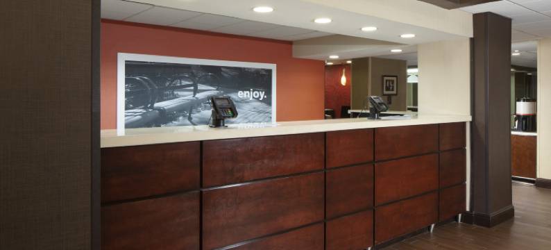 查尔斯顿南岭欢朋酒店(Hampton Inn Charleston-Southridge)图片