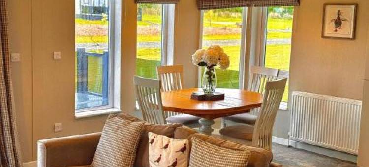 Sure Studio by Best Western Brackenborough Lakes & Resort图片