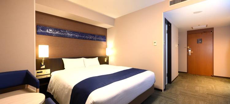微笑酒店高级金泽东口站前(Smile Hotel Premium Kanazawa Higashiguchiekimae)图片
