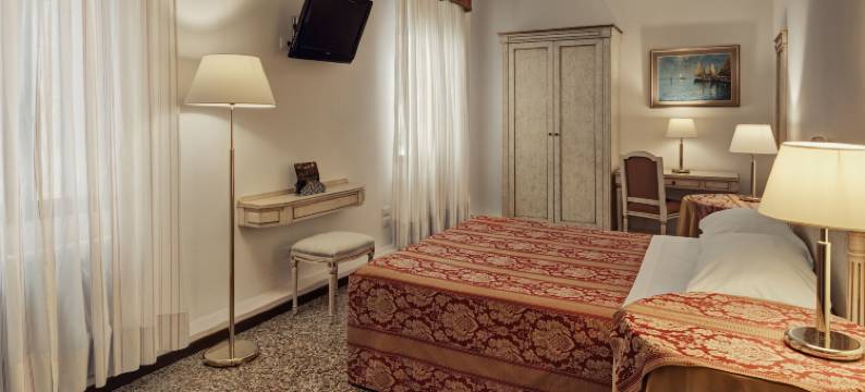 卡布雷加丁卡拉巴旅馆(Ca' Bragadin e Carabba)图片