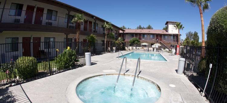 棕榈套房旅店(Palms Inn & Suites)图片