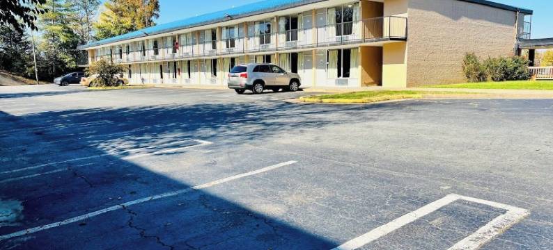 卡特斯维尔传统酒店(Heritage Inn Cartersville)图片