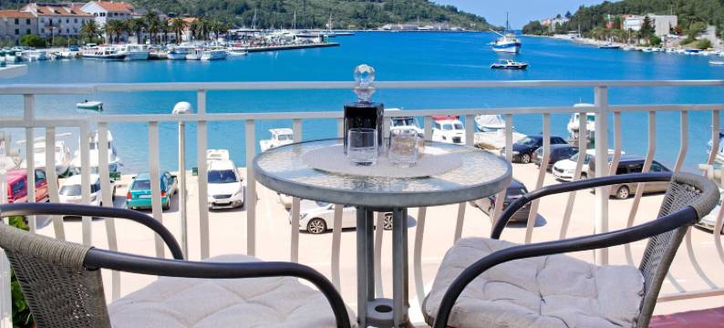 多达阳光公寓(Sunshine Apartment Doda)图片