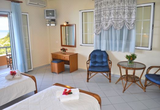 Studio Apartment Papadatos - Pelekas Beach, Corfu Hotel Overview