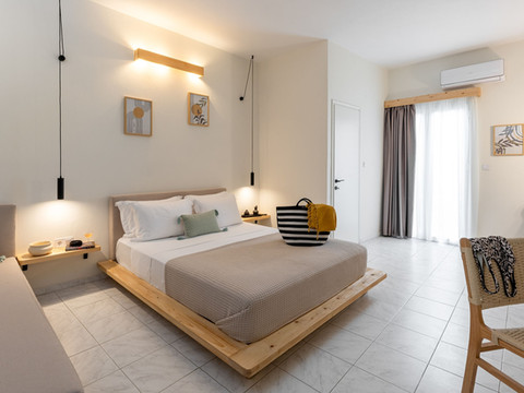 Capella斯基亚托斯镇