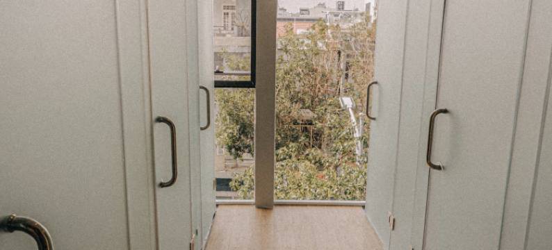 波斯基宿舍与咖啡馆(SNite Hotel & Dorm - Danang Dragon Bridge)图片