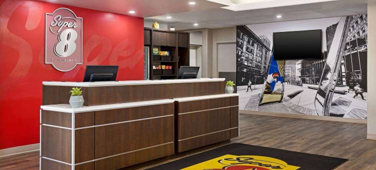 卡尔加里邵尼斯区速8酒店(Super 8 by Wyndham Calgary Shawnessy Area)图片