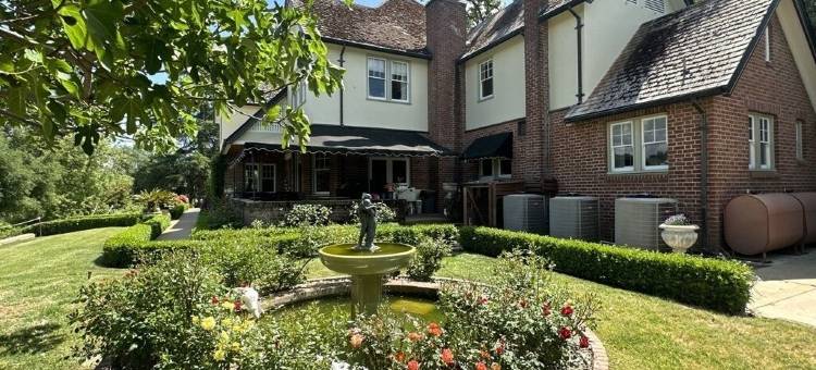 诺尔斯希尔客栈(The Inn on Knowles Hill Bed & Breakfast Hotel)图片