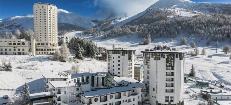 HOTIDAY塞斯特里埃尔酒店(Hotiday Sestriere Ski Run)图片