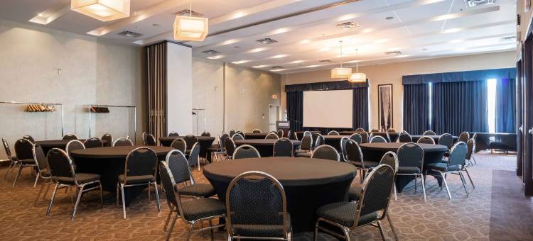 温尼伯机场桑德曼套房酒店(Sandman Hotel & Suites Winnipeg Airport)图片