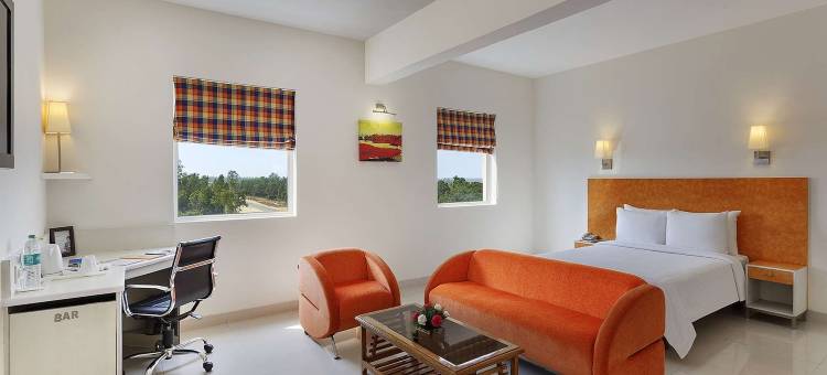 鲁尔基霍姆特尔酒店(Hometel Roorkee)图片