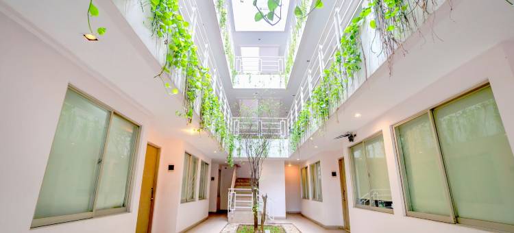 佩卓蓬甘勒格林套房酒店(LeGreen Suite Pejompongan)图片