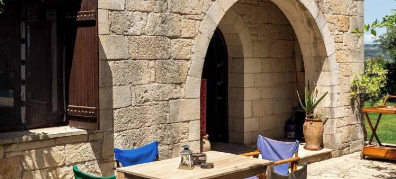 阿洛尼别墅(Villa Aloni)图片