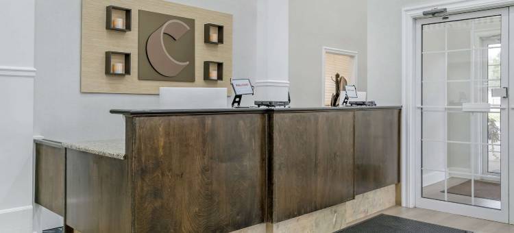 普莱恩韦尔舒适酒店(Comfort Inn)图片