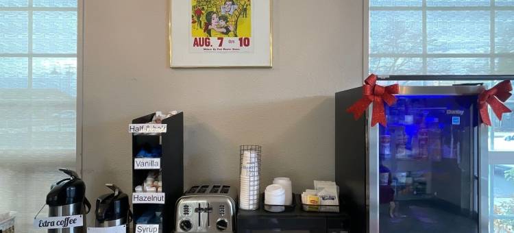 高沙漠旅馆(High Desert Inn)图片