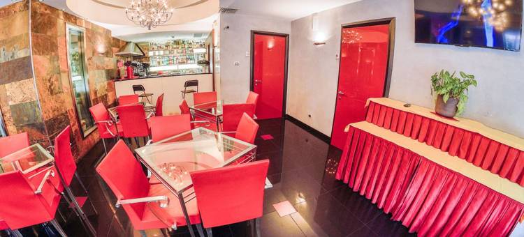 维多利亚酒店(Victoria Hotel)图片