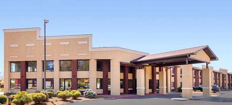 维也纳帕克斯堡北凯艺酒店(Quality Inn Parkersburg North-Vienna)图片