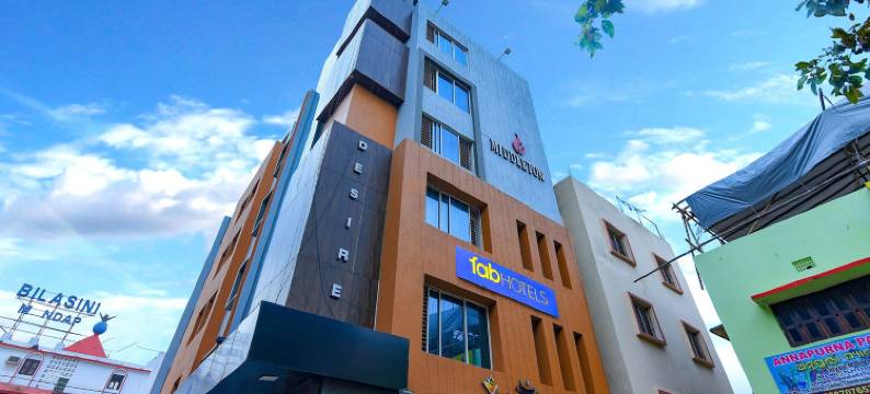 Fabhotel 米德尔顿愿望(FabHotel Middleton Desire - Nr Niladri Vihar Square)图片