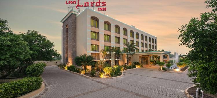 拉尤拉狮子上议院客栈(Lion Lords Inn Rajula)图片