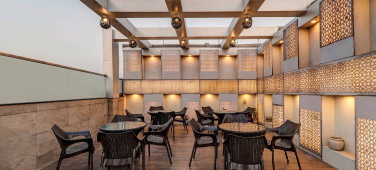 Treebo Riddhi Paradise - 距机场15分钟(Treebo Riddhi Paradise - 15 Mins from Airport)图片