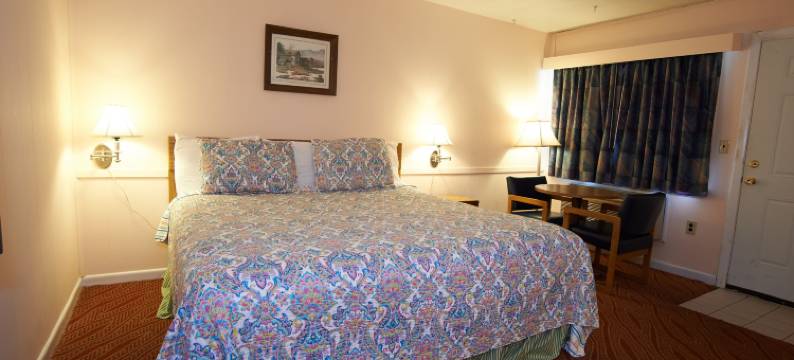 克林顿汽车旅馆(Clinton Motel)图片