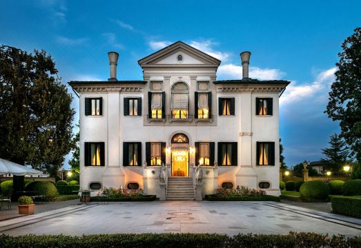 Villa Franceschi Hotel & Resort Hotel Overview