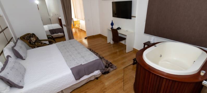 大湖酒店(Granlago Hotel)图片