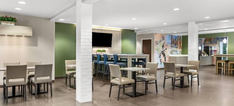 品质酒店及套房(Quality Inn & Suites)图片