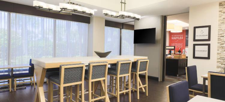 沃尔顿堡滩欢朋酒店(Hampton Inn Ft. Walton Beach)图片