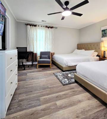 Spacious & beautiful 4-bedroom in a peaceful Severn, close to DC & Baltimore