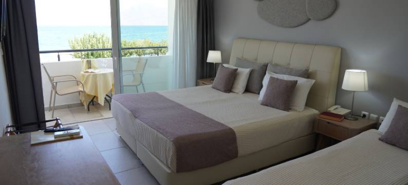 法德拉海滩酒店(Faedra Beach)图片