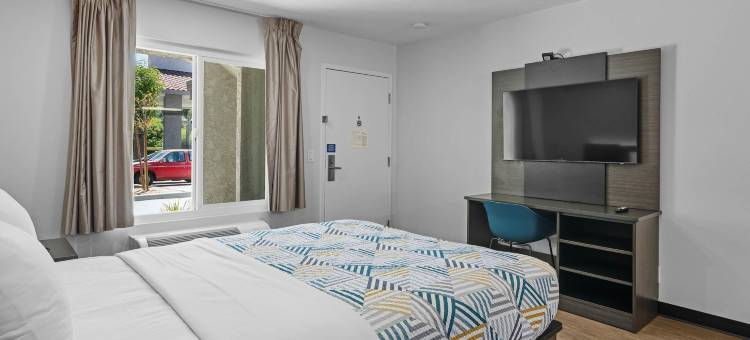 CA拉梅萨6号汽车旅馆(Motel 6 la Mesa, CA)图片