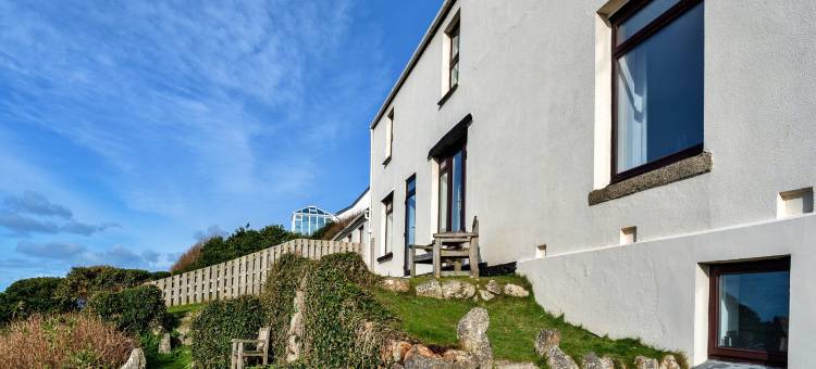 Cottage in Sennen Cove with Stunning Beach Views图片