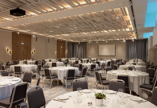 Sheraton Nice Hotel Overview