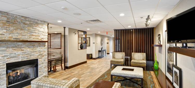 希尔顿欢朋酒店-亨德森维尔(Hampton Inn Hendersonville)图片