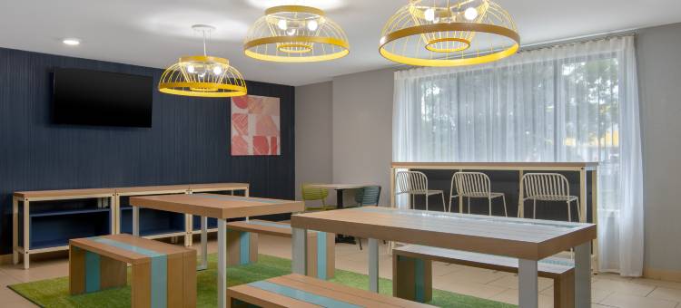 蒙哥马利希尔顿 Spark 酒店(Spark by Hilton Montgomery EastChase)图片