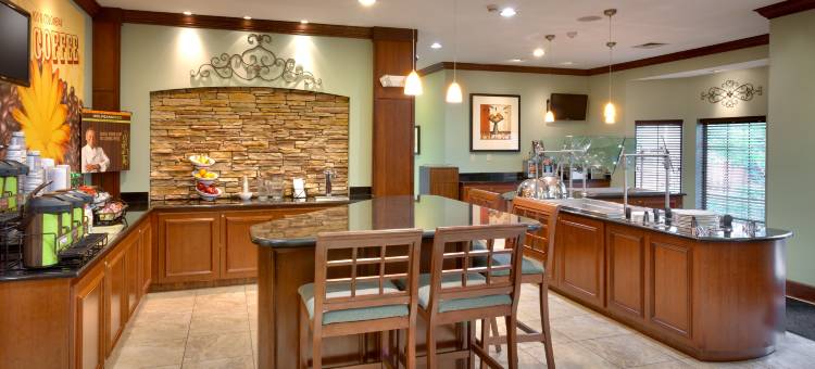 Staybridge Suites 奥马哈80和道奇 by IHG(Staybridge Suites Omaha 80TH and Dodge)图片