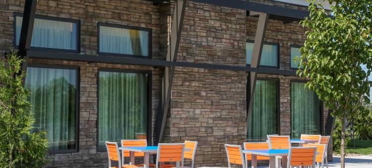 莫林智选假日酒店 - 跨德城市地区(Holiday Inn Express MOLINE - QUAD CITIES by IHG)图片
