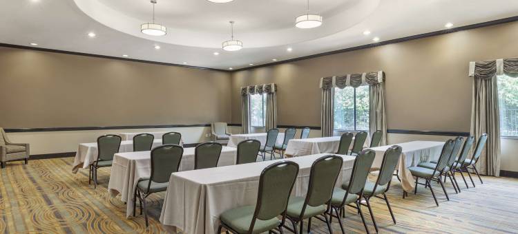 泰克瑟马贝斯特韦斯特优质套房酒店(Best Western Plus Texoma Hotel  Suites)图片