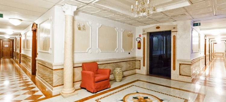 马里亚诺IV皇宫酒店(Mariano IV Palace Hotel)图片